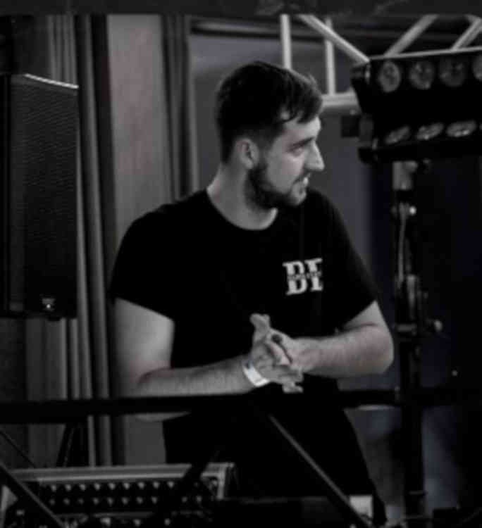 barois events, agence événementielle dans les Alpes Maritimes, technicien éclairage sonorisation